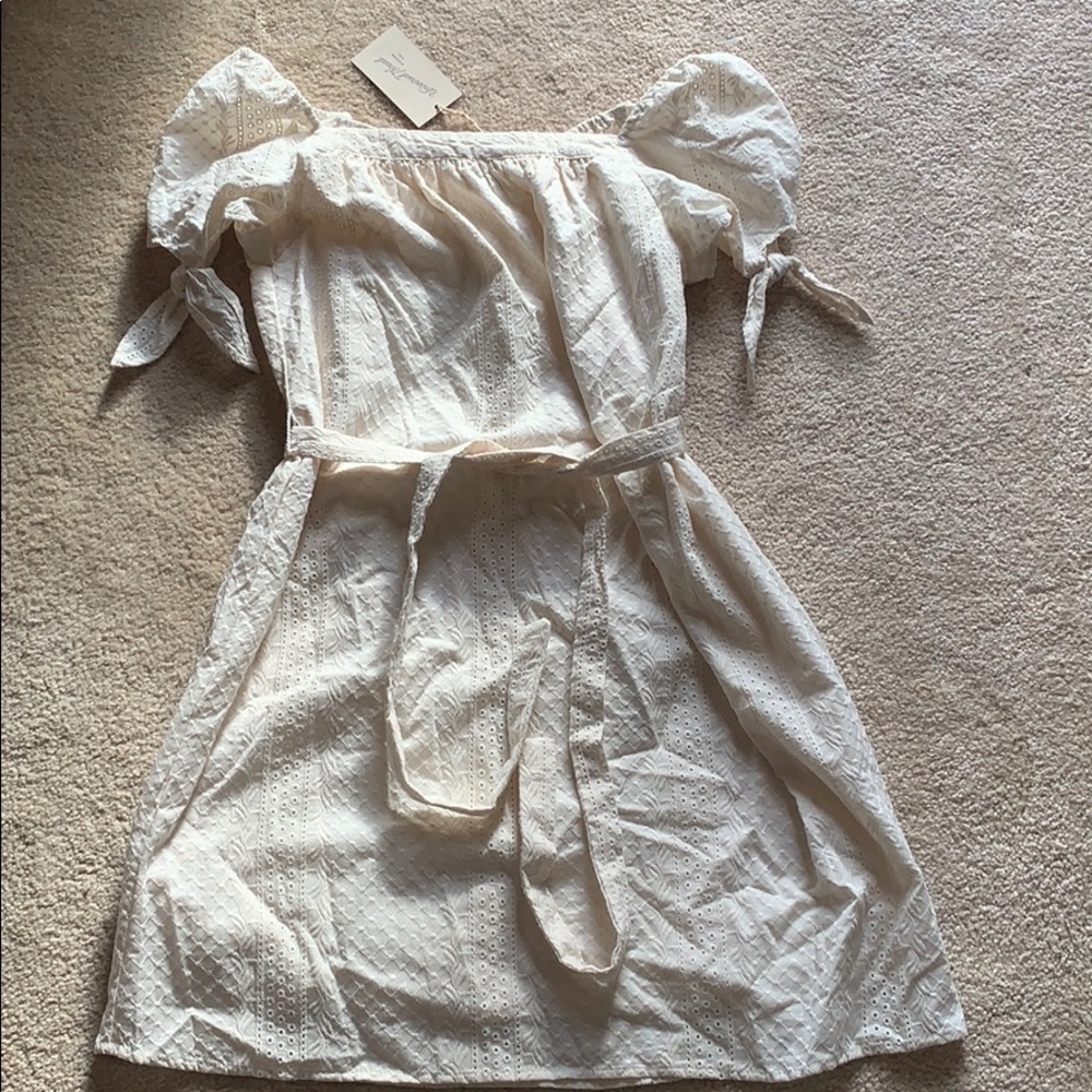 Off the shoulder eyelet dress NWT size medium